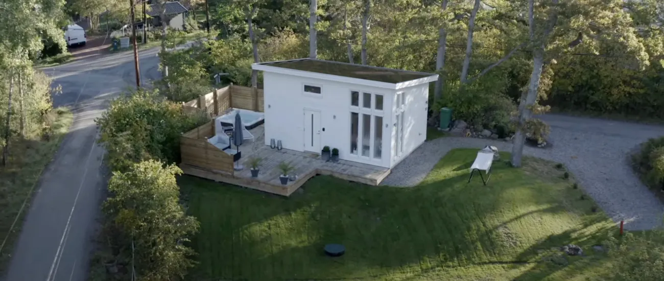 Årehuset 30 Energi – attefallshus med integrerade solpaneler