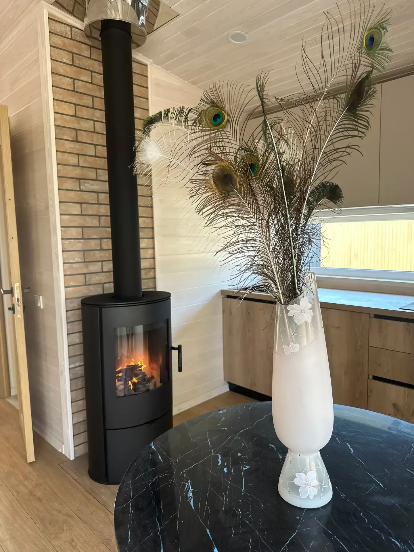 Saltsjöhus 71 braskamin och matplats