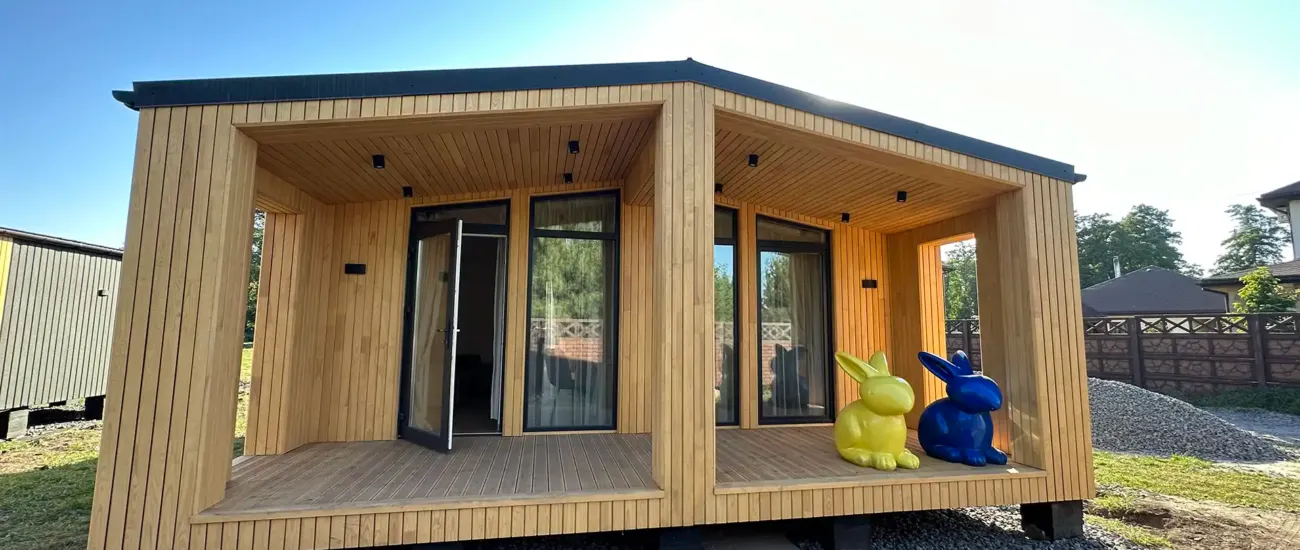 Saltsjöhus 92 exteriör fasad med veranda